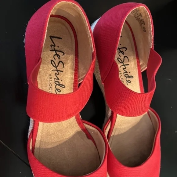 Life Stride Espadrille Sandals - Picture 3 of 4